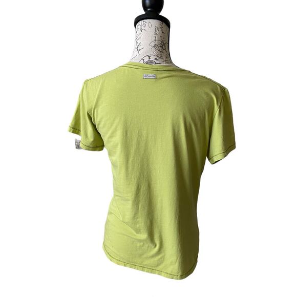 Columbia Women's Green Crewneck Athletic T-Shirt Medium - Picture 3 of 8